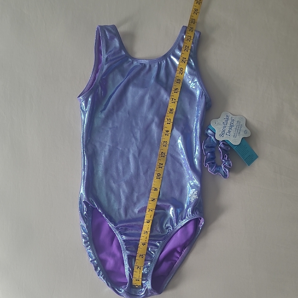 Snowflake Designs gym leotard, small adult, NWT